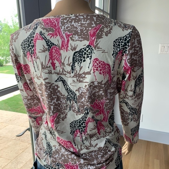 Melly M Giraffe Print Top - Picture 8 of 11